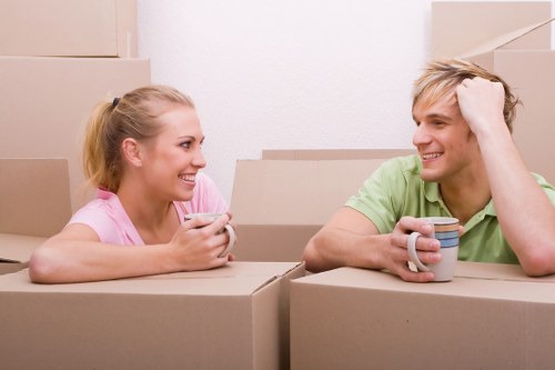 Local removal van service for Streatham house and flat moves