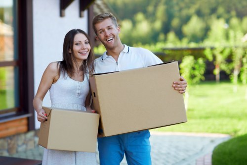 Moving boxes and household items with a Streatham van helper