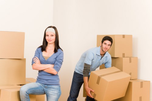 Removal truck hire for residential and commercial moves in Streatham